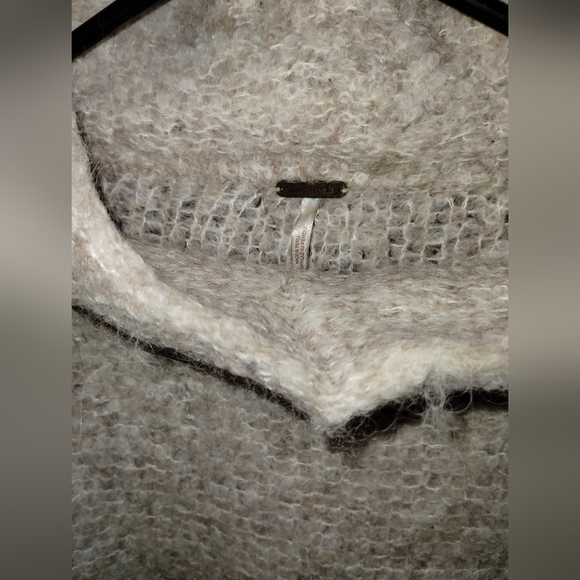 Free People alpaca sweater, tan long sleeve oversized, good condition - Picture 7 of 12